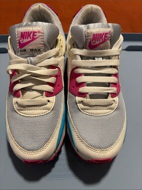 Nike Air Max Sneakers in Cream, Pink & Blue Classic